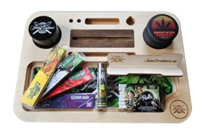 Tacka do kręcenia JointBrothers BoomBox + Juicy Jay's